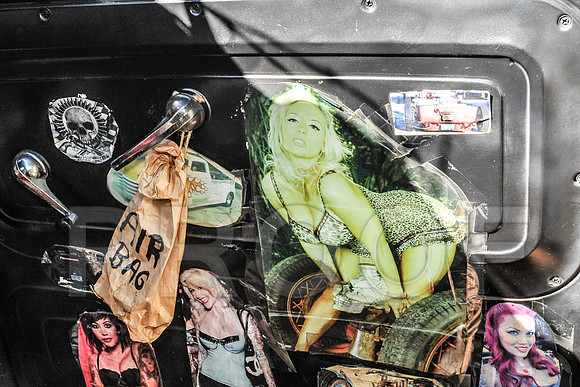 Rat Mobile (53 of 137)